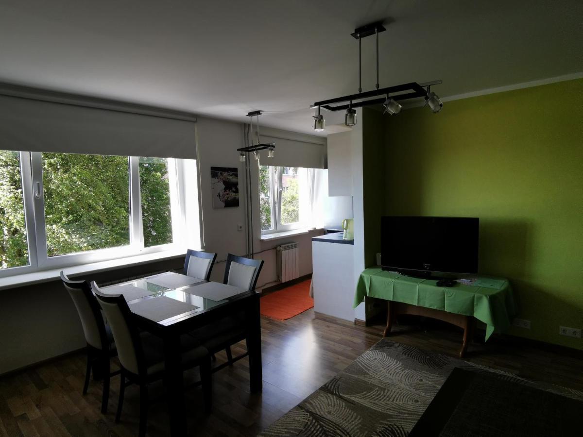 Kesklinna Silla Apartment - Free Parking Pärnu Esterno foto